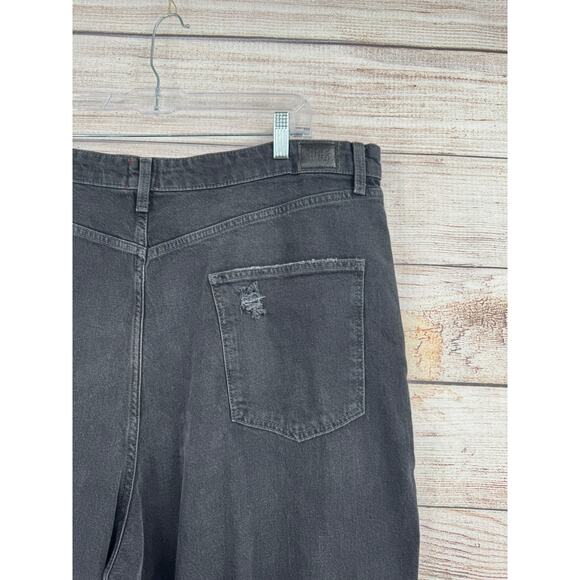 BDG Stretch High-Rise Flare Jeans Mens 39 Black Gray Medium Wash Distressed - Picture 5 of 12